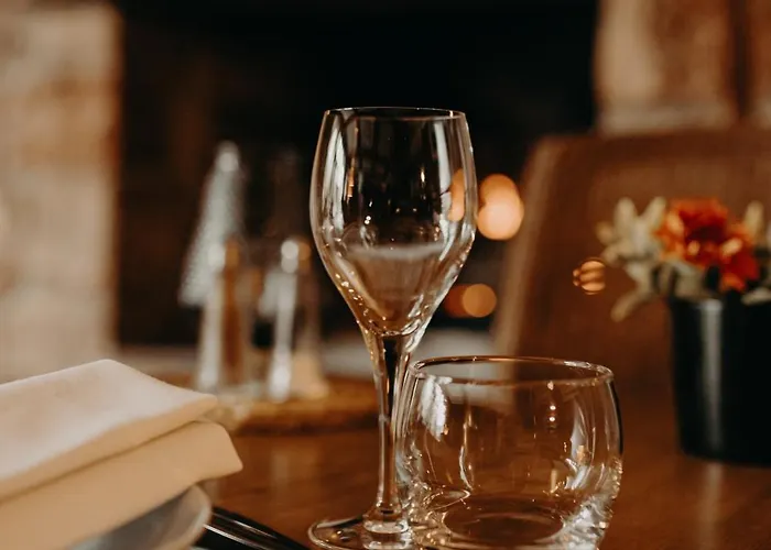 Logis - Restaurant Du Parc Отель