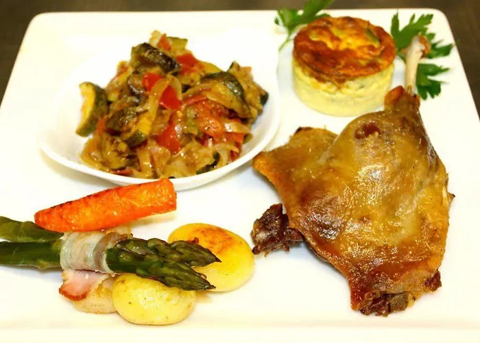 Отель Logis - Restaurant Du Parc