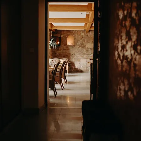 Logis - Restaurant Du Parc 3* Cransac