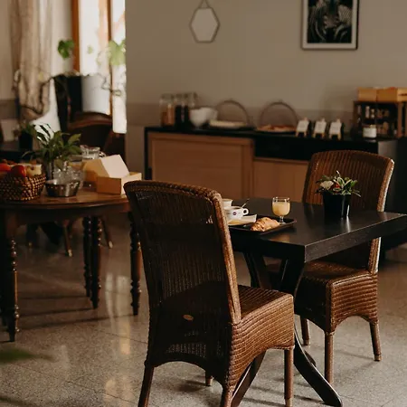 Hotel Logis - Restaurant Du Parc