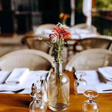 Hotel Logis - Restaurant Du Parc 3*