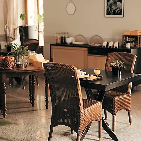 Hotel Logis - Restaurant Du Parc 3*