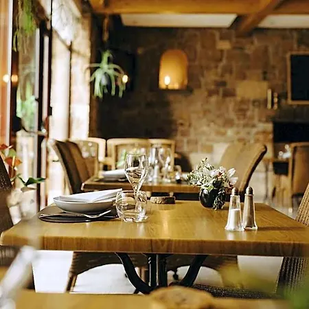 Logis - Restaurant Du Parc Hotel