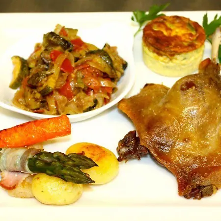Hotell Logis - Restaurant Du Parc