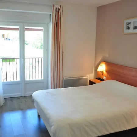 Hotell Logis - Restaurant Du Parc