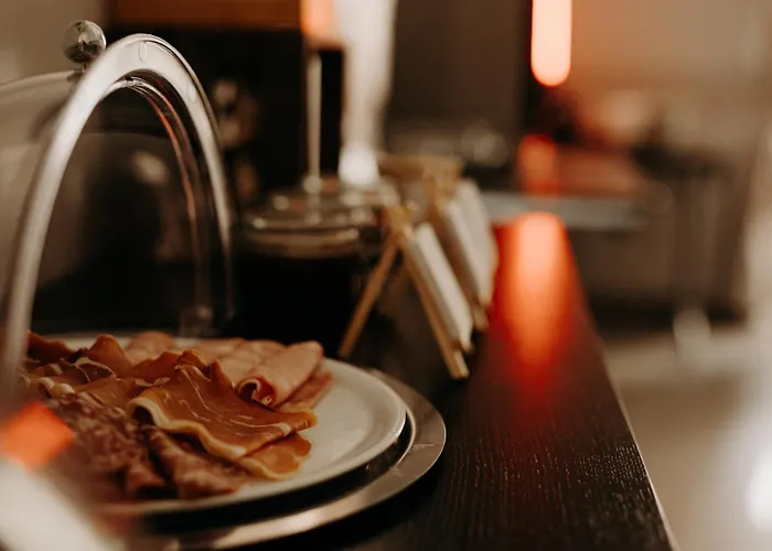 Logis - Restaurant Du Parc Hotel 3*