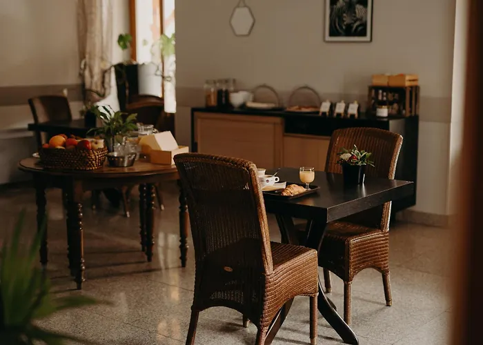 Hotel Logis - Restaurant Du Parc