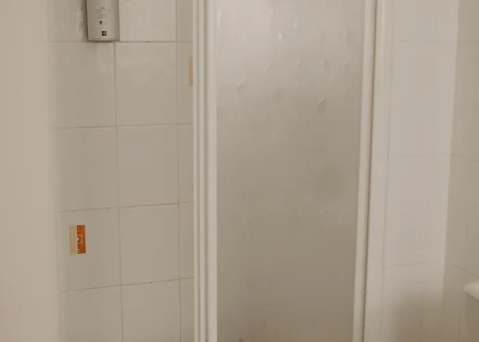 Logis - Restaurant Du Parc 酒店 3*