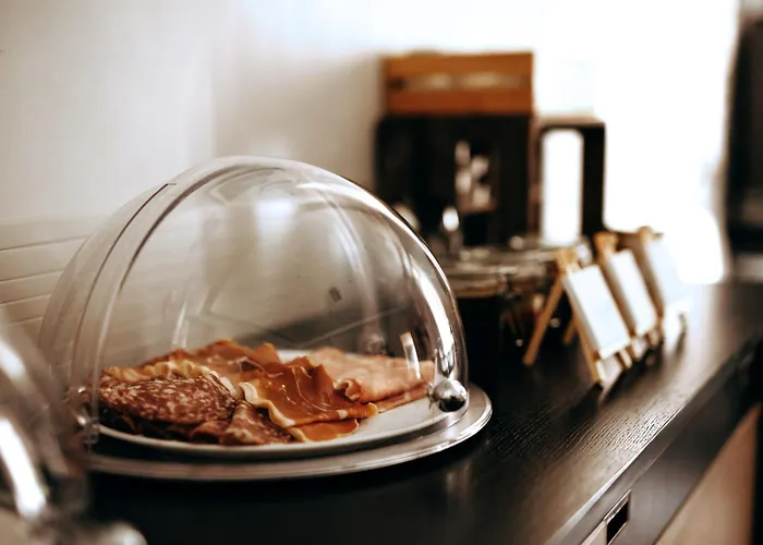 酒店 Logis - Restaurant Du Parc Cransac