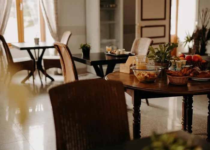 Logis - Restaurant Du Parc 3*