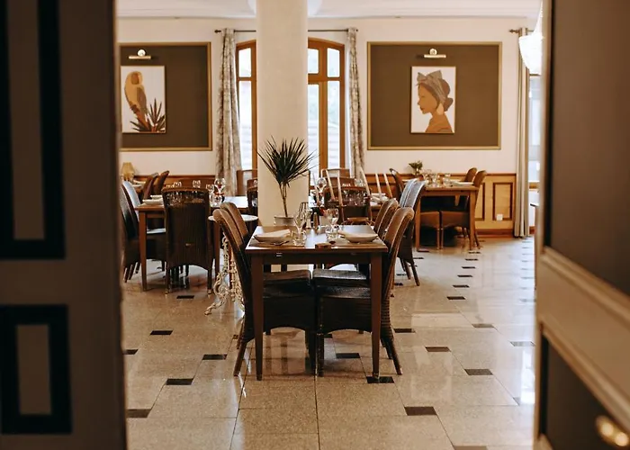 Logis - Restaurant Du Parc Cransac