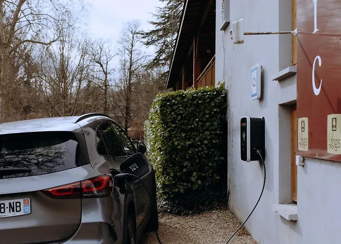 Logis - Restaurant Du Parc 3* Cransac