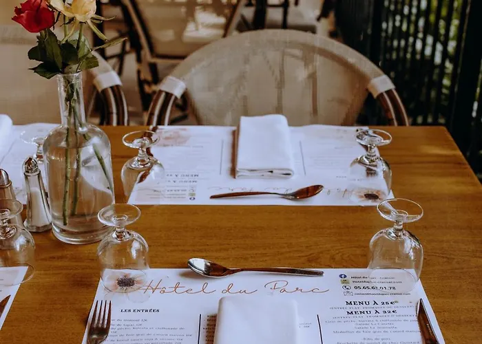 Logis - Restaurant Du Parc Hotell Cransac